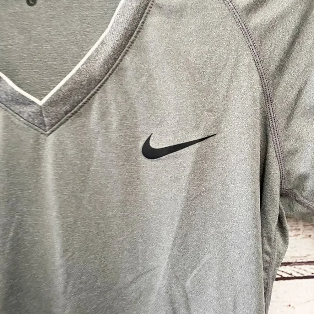 NIKE Pro Shirt Size L Gray Dri-FIT V-Neck Athletic Workout Tee